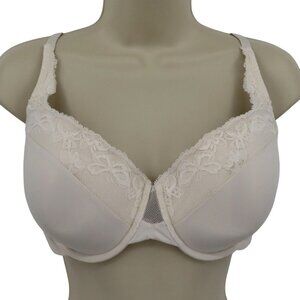 Olga 36D Cloud 9 Full Figure Underwire Bra GF7961A White Lace Trim Lined Women